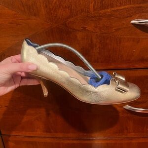 Ferragamo Gold Women's Heels with Bow Accent